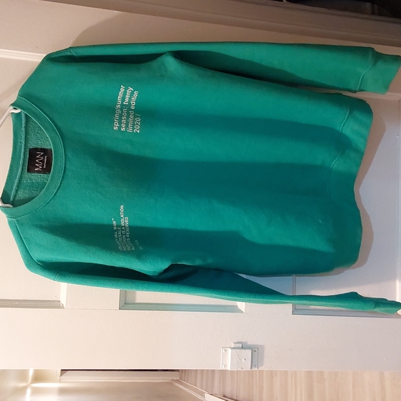 MENS XS CREWNECK BY: MAN boohooMAN - Picture 6 of 7